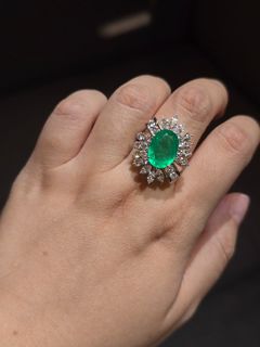 (Category: ) located in . Submitted by burmalocalstory_jewelry (Listing ID 1445722627, Image 1). Description: .