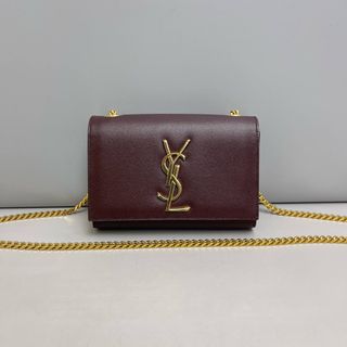 (Category: ) located in . Submitted by millenlavish_outlet (Listing ID 1445666101, Image 1). Description: .