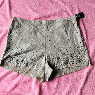 (Category: ) located in . Submitted by maibean_ (Listing ID 1445717669, Image 1). Description: .