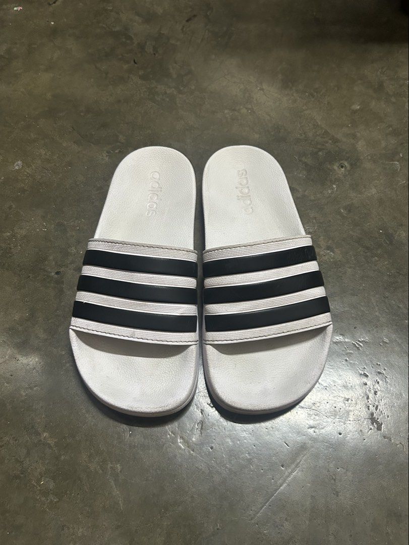 Adidas adilette aqua slides slippers (Category: Slippers and slides) located in Angono. Submitted by kkuroset (Listing ID 1445718752, Image 1). Description: Looks new hindi mashado nagamit 23.5 cm.