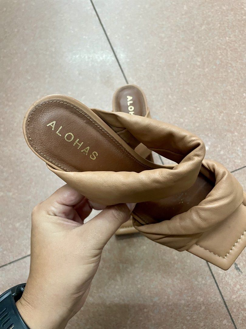 Alohas Twist Strap Camel Heels (Category: Heels) located in San Juan City. Submitted by prelovedstuff_01 (Listing ID 1445649353, Image 2). Description: Alohas Twist Strap Camel Heels Minimal flaw (scratch) Size 37 — fits size 5-6 Heels only.