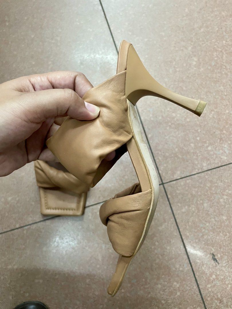 Alohas Twist Strap Camel Heels (Category: Heels) located in San Juan City. Submitted by prelovedstuff_01 (Listing ID 1445649353, Image 3). Description: Alohas Twist Strap Camel Heels Minimal flaw (scratch) Size 37 — fits size 5-6 Heels only.