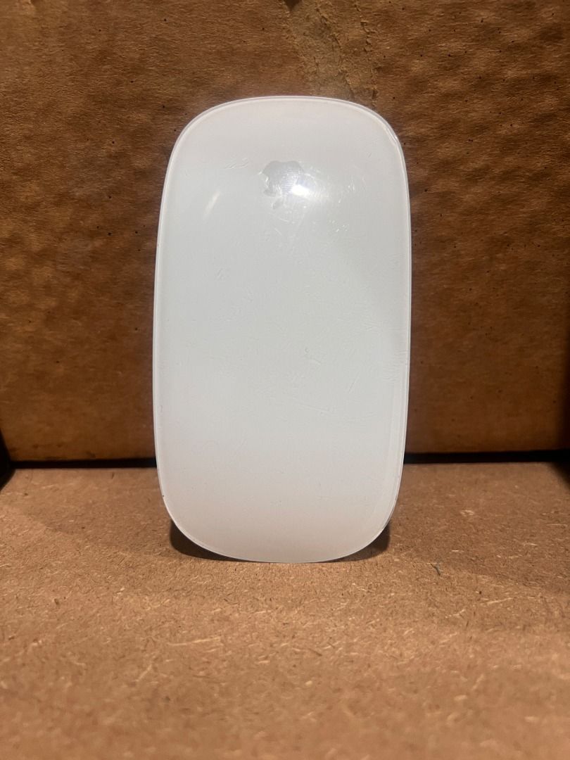 Apple Magic Mouse 2 Wireless Bluetooth (Category: Mouse & Mousepads) located in Kuala Lumpur. Submitted by techglobal (Listing ID 1445622607, Image 1). Description: - Apple Magic Mouse 2 - Sleek, minimalist design - Rechargeable.