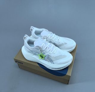 (Category: ) located in . Submitted by khai.uasneakers (Listing ID 1445772191, Image 1). Description: .