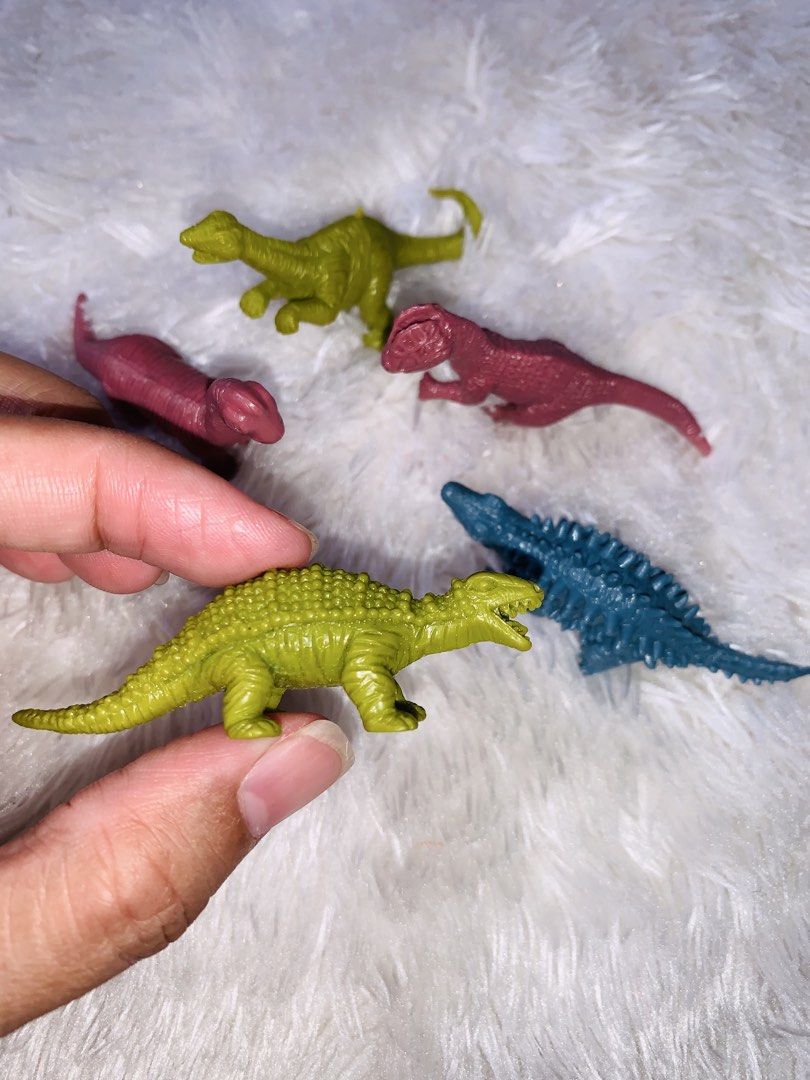 Assorted Dinosaur Toy Figures (Category: Figurines & Statues) located in Pasig City. Submitted by nyca1989 (Listing ID 1445645829, Image 3). Description: Assorted Dinosaur Toy Figures 🦖🦕 These colorful dinosaur figures are perfect for party favors, cake toppers, collections, or educational play! ✨ Includes various dinosaur species, such as Stegosaurus and Ankylosaurus. ✨ Made from durable plastic, soft rubber, or vinyl material (varies by set).