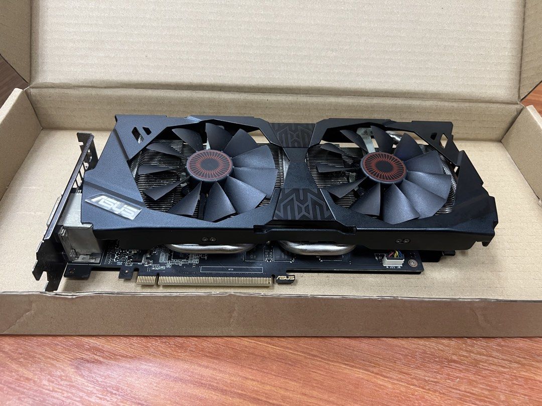 ASUS DirectCU II Graphics Card490821911252183041