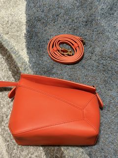 (Category: ) located in . Submitted by balenciaga.couture (Listing ID 1445630375, Image 1). Description: .