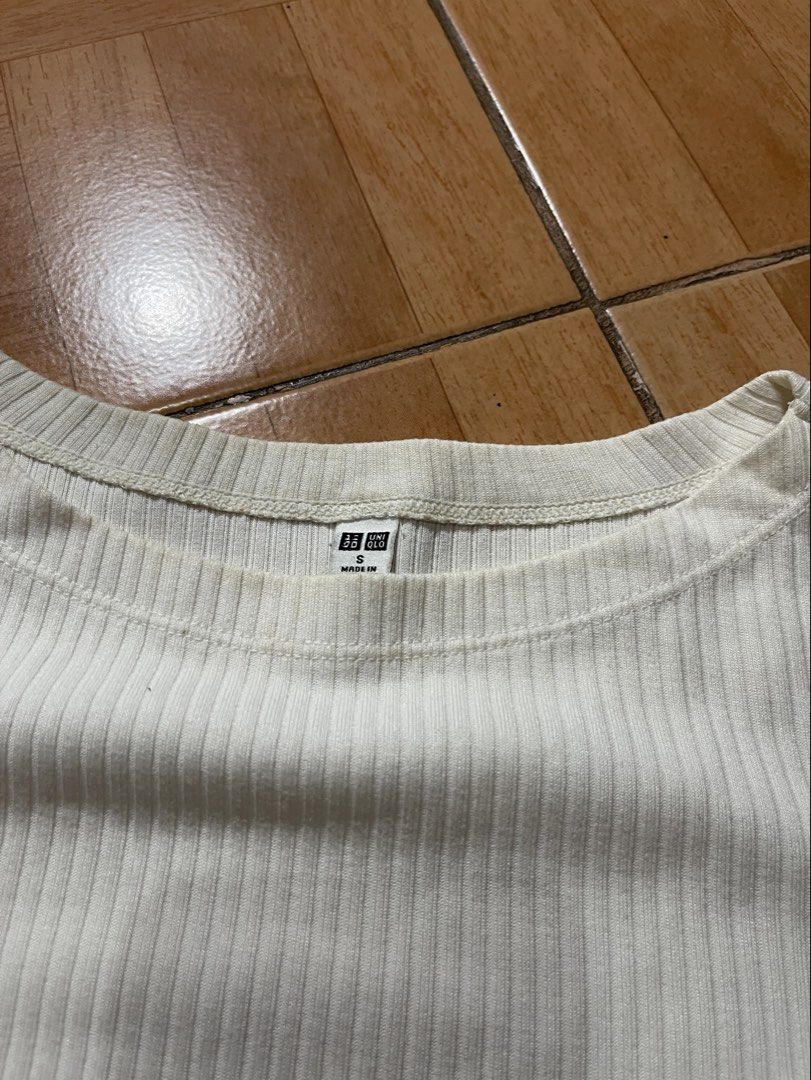 AUTHENTIC UNIQLO SHIRT WOMENS (WHITE) (Category: Shirts) located in Bauang. Submitted by doc_jay01 (Listing ID 1445752018, Image 2). Description: ORIGINAL/AUTHENTIC PRELOVED PRICE: 129 J&T/LBC AT BUYER’S EXPENSE LBC COD AVAILABLE (DP 50%) PM FOR MORE DETAILS.