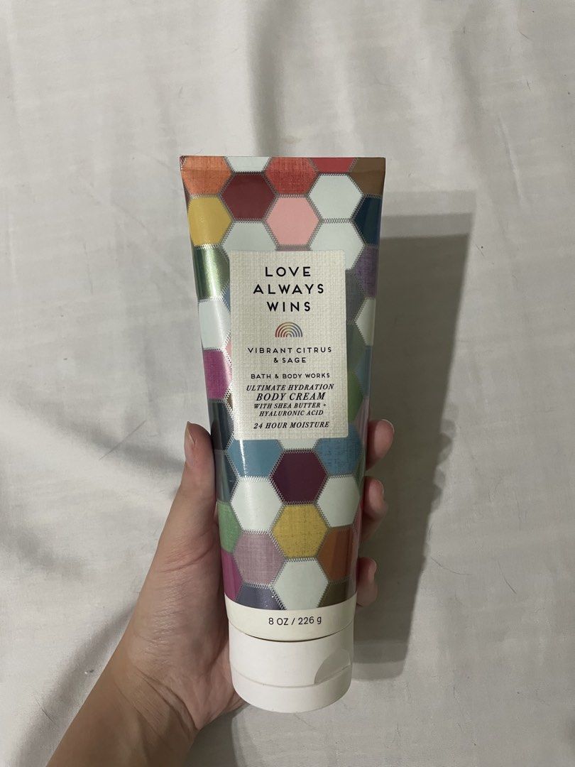 Bath and body works lotion (Category: Body Care) located in Manila. Submitted by realthingzbyc (Listing ID 1445720045, Image 1). Description: Newly opened but didn’t like the scent.