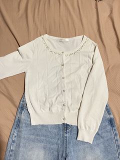(Category: ) located in . Submitted by 1qtpreloved (Listing ID 1445698373, Image 1). Description: .