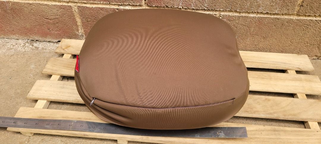 BEAN BAG CUSHION FLOOR SEAT PWEDE (Category: Cushions & Throws) located in Sablan. Submitted by gongonshelley12 (Listing ID 1445735859, Image 3). Description: 👉👉500 ONLY👈👈 BEAN BAG SYA NA PWEDE UPUAN/ FLOOR SEAT ANG GANDA PO NETO LABAS AT LOOB BEADS NA MAGAAN ANG LAMAN LIKE NEW CONDITION.