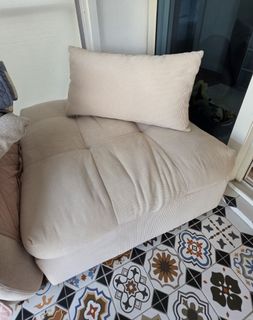 (Category: ) located in . Submitted by lucky381665 (Listing ID 1445725359, Image 1). Description: .