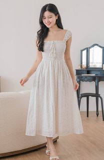 (Category: ) located in . Submitted by dearlyla.sg (Listing ID 1445640942, Image 1). Description: .