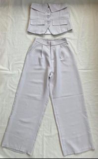(Category: ) located in . Submitted by LilysDressShop (Listing ID 1445722850, Image 1). Description: .