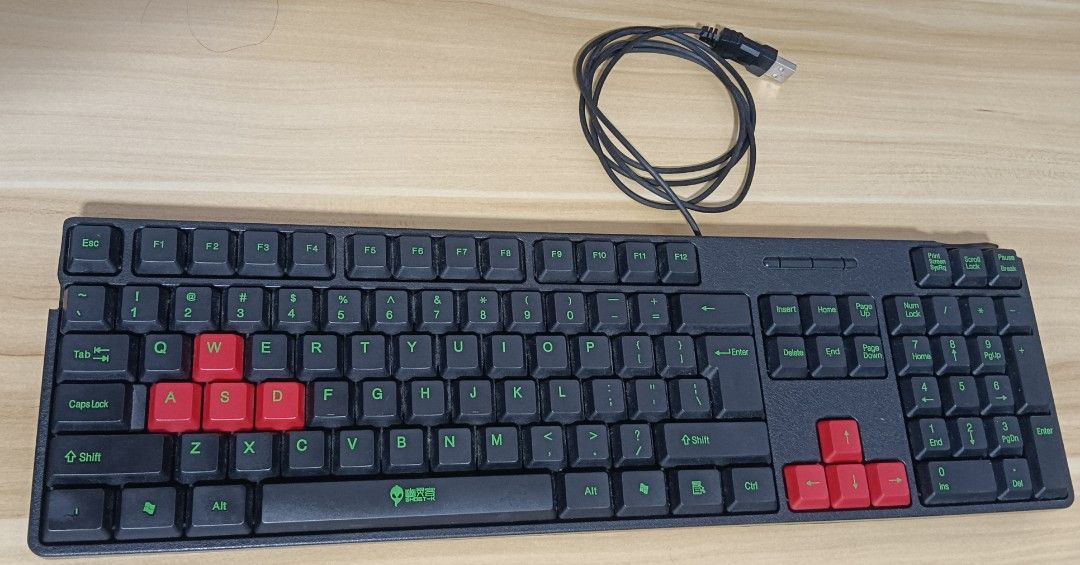 Black Keyboard491301349654548480