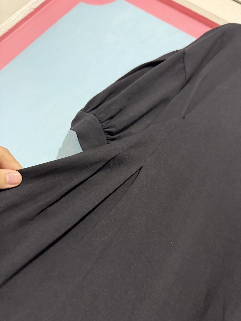 Black Puff Sleeve A-Line Mini Dress (Category: Dresses) located in Manila. Submitted by prelovedbyshai_116 (Listing ID 1445631231, Image 3). Description: - Black mini dress - Flattering A-line cut - Puff sleeves (gathered) - Soft and comfortable fabric - Versatile: great for casual outings or dressing up - Easy to style with sneakers or heels - Simple and chic design -Fits small.