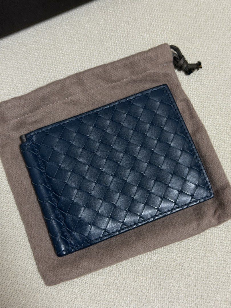 Bottega Veneta Navy Bifold Wallet (Category: Luxury Bags & Wallets) located in Makati City. Submitted by dlhp__ (Listing ID 1445639861, Image 3). Description: Bottega Veneta Navy Bifold Wallet *Authentic *Sourced in Japan *Comes with box & dust bag Delivery fee is shouldered by the buyer. Delivery via Grab, Lalamove or LBC only. No meet-ups. Payment via Gcash or Bank Transfer only. No COD. Please examine the photos before purchasing. No return af