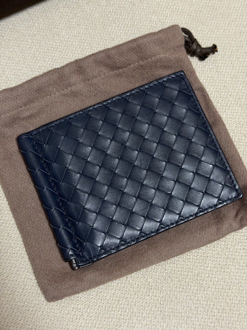 Bottega Veneta Navy Bifold Wallet (Category: Luxury Bags & Wallets) located in Makati City. Submitted by dlhp__ (Listing ID 1445639861, Image 2). Description: Bottega Veneta Navy Bifold Wallet *Authentic *Sourced in Japan *Comes with box & dust bag Delivery fee is shouldered by the buyer. Delivery via Grab, Lalamove or LBC only. No meet-ups. Payment via Gcash or Bank Transfer only. No COD. Please examine the photos before purchasing. No return af
