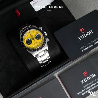 (Category: ) located in . Submitted by thewatchlounge (Listing ID 1445621529, Image 1). Description: .