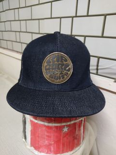 (Category: ) located in . Submitted by ek_thriftstore90 (Listing ID 1445741561, Image 1). Description: .