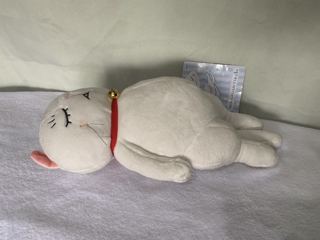 Cat Plush (Category: Plushies & Soft Toys) located in Quezon City. Submitted by breadjinniecheeks (Listing ID 1445676125, Image 2). Description: - need wash! - check pics for details, selling as is. MOP: May@ only MOD: J&T or Lalamove/Grab.