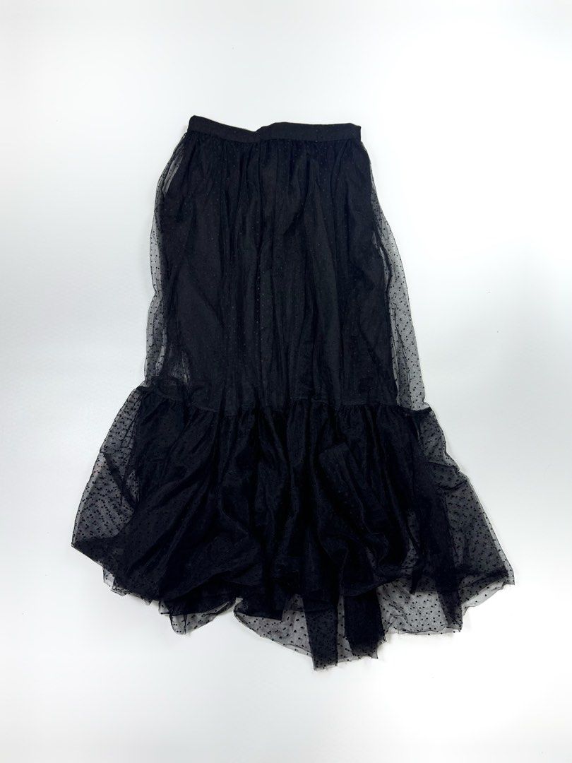 christian dior skirt (Category: Luxury Apparel) located in Kapangan. Submitted by keythsgs74798 (Listing ID 1445782733, Image 1). Description: negotiable .
