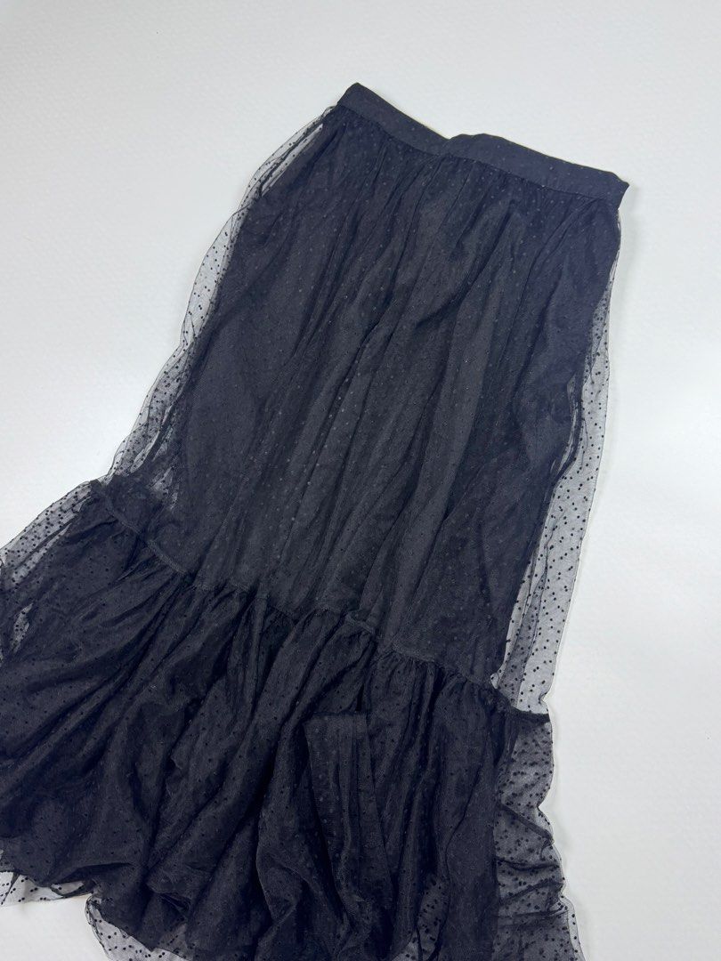 christian dior skirt (Category: Luxury Apparel) located in Kapangan. Submitted by keythsgs74798 (Listing ID 1445782733, Image 2). Description: negotiable .