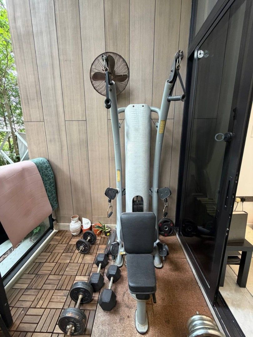 Compact Cable Machine (Category: Cardio & Fitness Machines) located in Singapore. Submitted by llnd (Listing ID 1445725767, Image 2). Description: Weighted cable machine good for home workout regimes that need all-in-one cable solutions. Bought this machine off a physiotherapy company that used it for weights training and physiotherapy recovery. I am selling due to moving house otherwise would continue using. All cables are still really smooth an