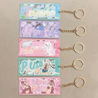 (Category: ) located in . Submitted by thydreamyboutique (Listing ID 1445643049, Image 1). Description: .