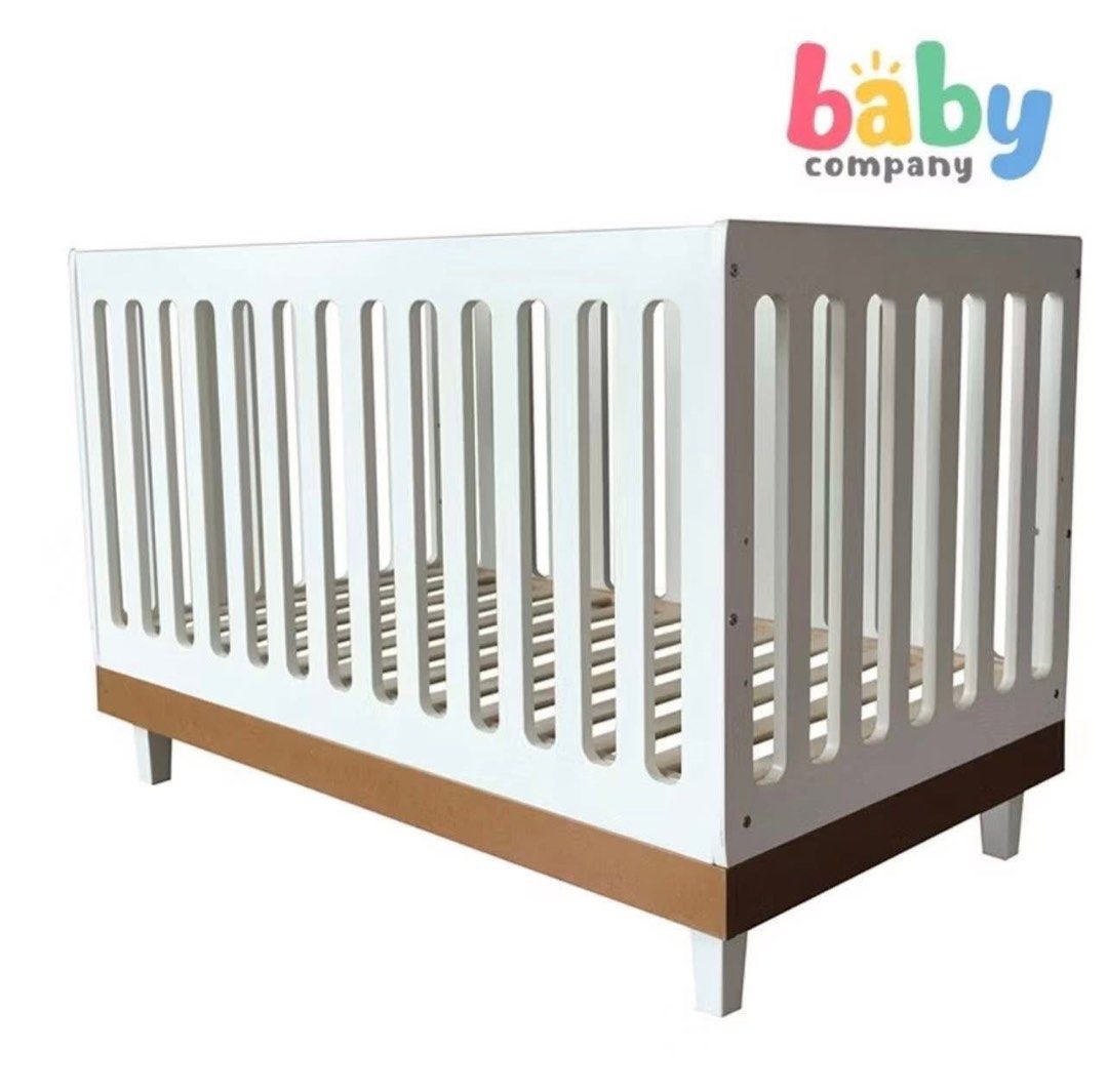 Cuddlebug Madison 3in1 crib (Category: Cots & Cribs) located in Bulacan. Submitted by regcdcasettes (Listing ID 1445609462, Image 2). Description: Decluttering!! Preloved Cuddlebug Madison 3in1 crib Foam not included.