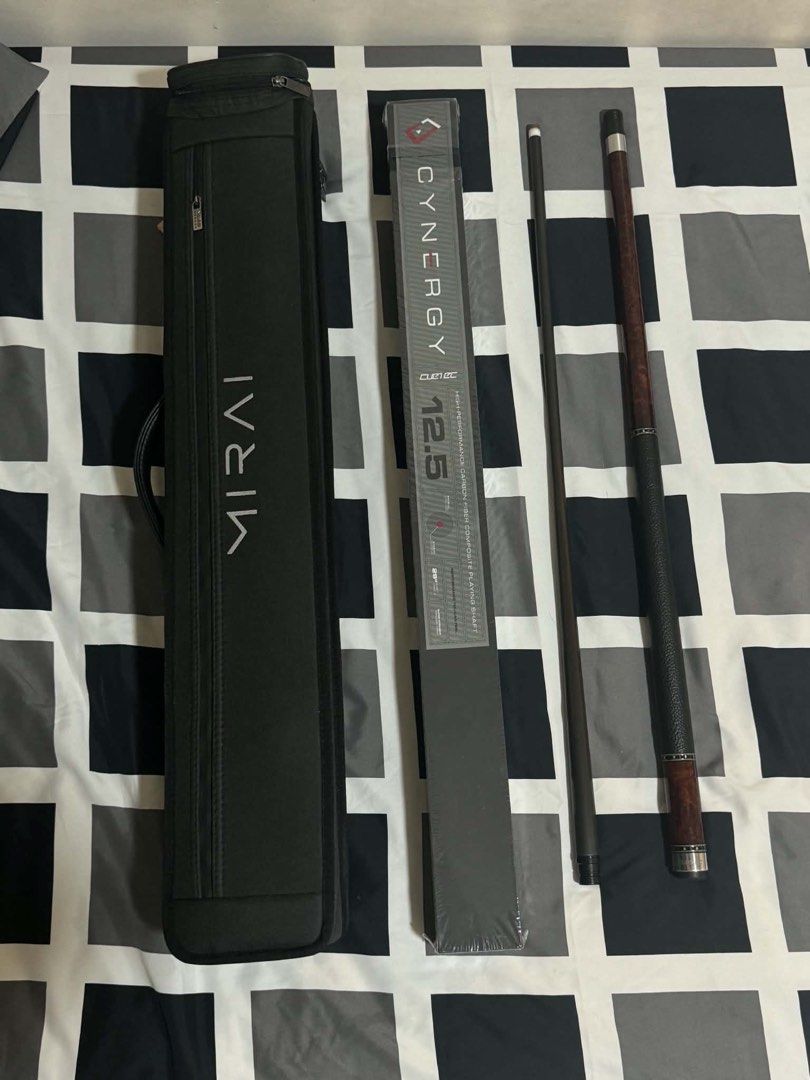 Cue stick cuetec truewood tako (Category: Billiards and Bowling) located in Angono. Submitted by ymelizabethli (Listing ID 1445761318, Image 1). Description: cuetec truewood with case .
