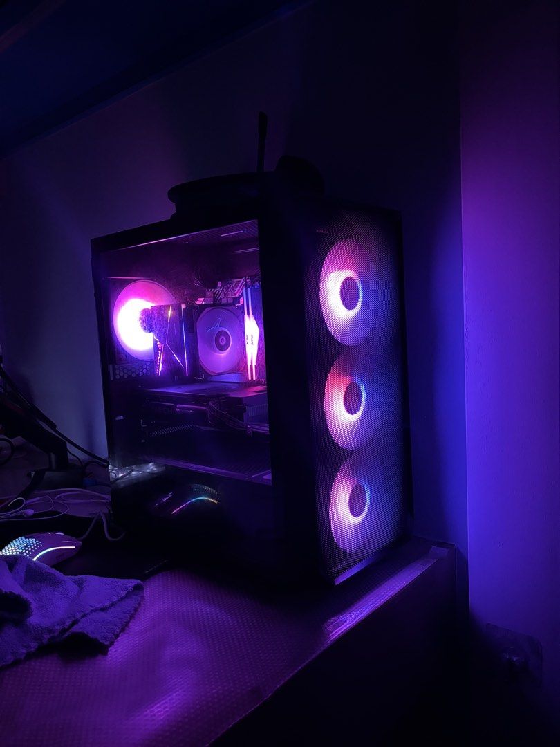 Custom RGB Gaming PC491203414637957120