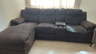 (Category: ) located in . Submitted by kavyasumanth (Listing ID 1445706986, Image 1). Description: .