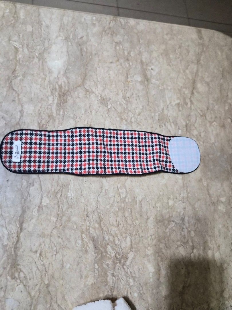 Dog Clothes Accessories (Category: Homes & Other Pet Accessories) located in Pila. Submitted by dmlmd (Listing ID 1445632096, Image 2). Description: ⚠️FIXED PRICE⚠️ Used for modelling only PM for details Some with still with tag 100 each.
