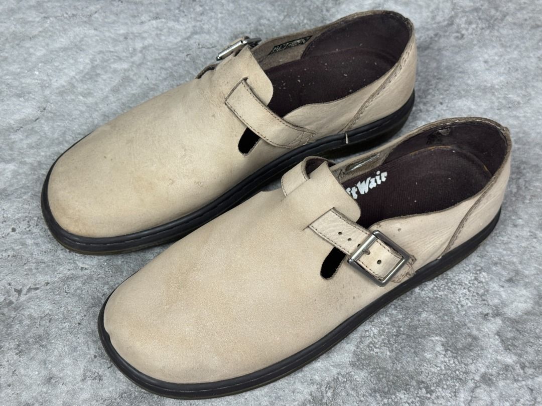 Dr. Martens Patricia III (Category: Sneakers) located in Aloran. Submitted by rymans (Listing ID 1445749672, Image 3). Description: Dr. Martens Patricia III 10us/28cm 8/10 condition 1380 +SF.