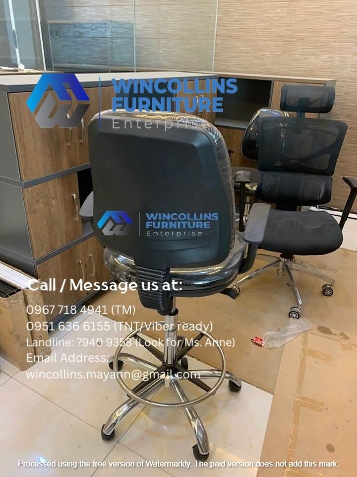 Drafting Chair / Teller Chair / Laboratory Chair (Category: Chairs) located in Quezon City. Submitted by wincocami_ (Listing ID 1445678400, Image 3). Description: Drafting chair in fabric seat rest and back rest with foot rest and star base Color: Black.