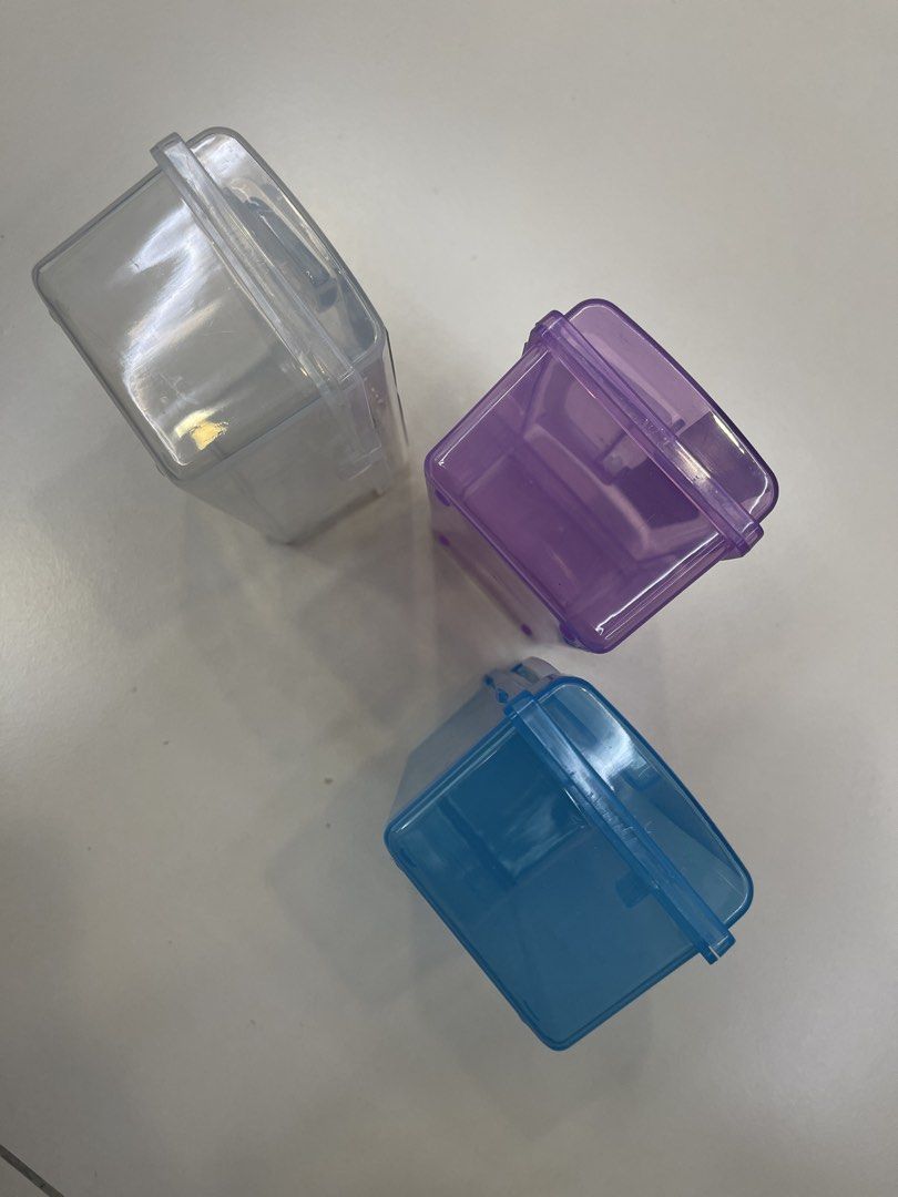 Easy Taking Storage Box R628 with Handle - Assorted Colors (Category: Storage Boxes & Baskets) located in Manila. Submitted by shopandscore (Listing ID 1445698532, Image 3). Description: 160 each. Choose your color - Each box features a handle and secure clasp - Available colors: Clear, Purple, Blue - Ideal for organizing craft supplies, stationery, hardware, and other small items - Compact and stackable design for efficient storage L - 5inch W -