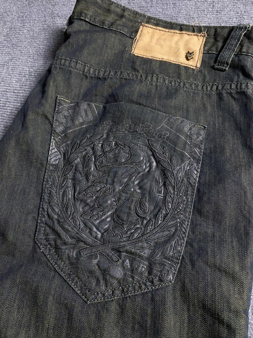 Ecko pants (RAW DENIM) (Category: Jeans) located in Cauayan City . Submitted by bhundreds (Listing ID 1445718407, Image 2). Description: W-40 L-46 H-10.