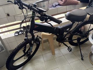 （分類：）位於 。 由 brighttiger-fce8c7 提交（商品編號 1445682081，圖片 1）。簡介： 。