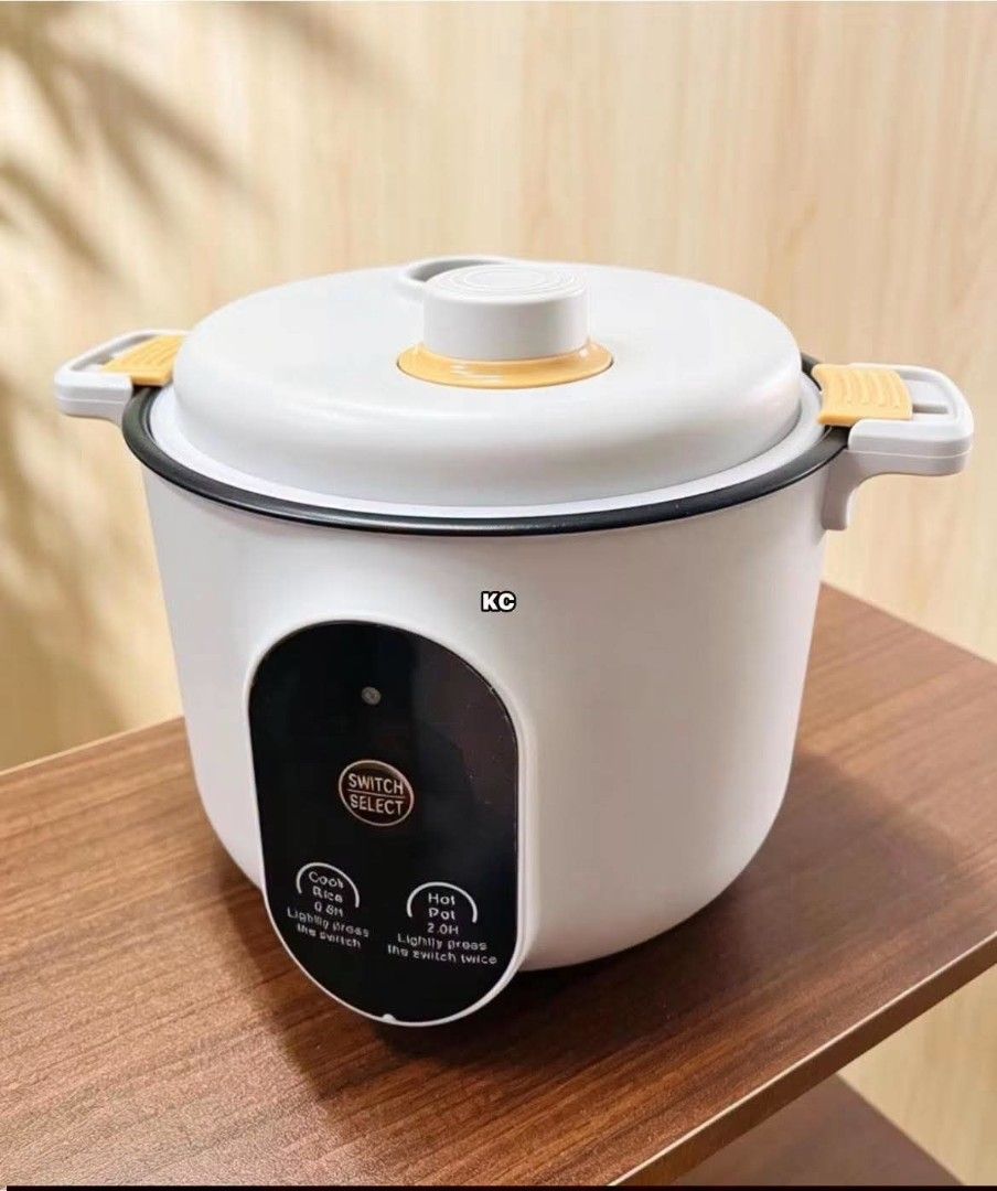 ELECTRIC SOUP POT 1.8L CAPACITY (Category: Cookers) located in Manila. Submitted by lyfrancois14 (Listing ID 1445695457, Image 1). Description: .