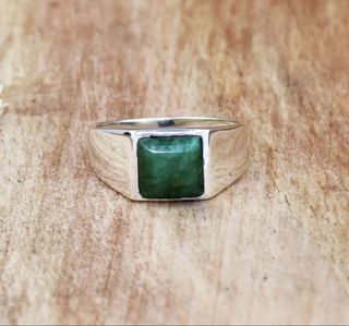 (Category: ) located in . Submitted by Ahmadcollection_on_7 (Listing ID 1445607771, Image 1). Description: .