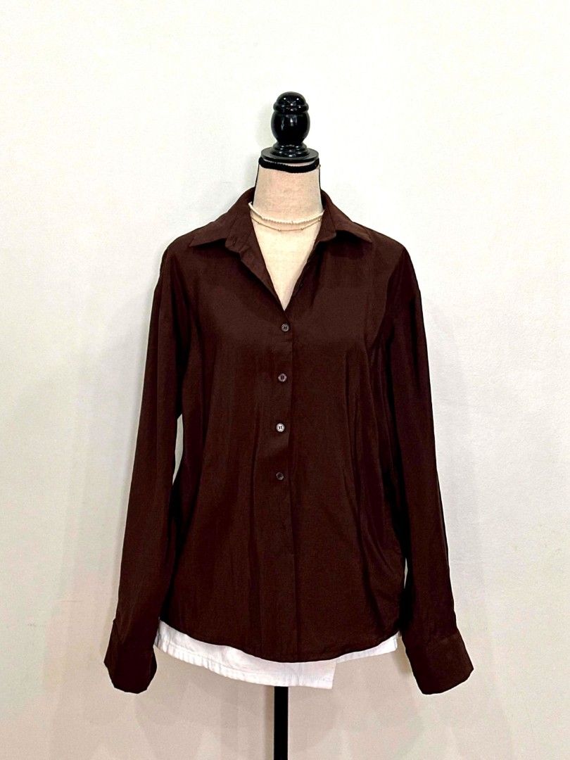 Espresso Brown (FS) Button-Up Long Sleeve Shirt (Category: Longsleeves) located in Davao. Submitted by closetaccess (Listing ID 1445656785, Image 2). Description: - Classic brown / espresso brown button-up shirt - Long sleeves with button cuffs - Simple and versatile design - fits Smal-Large frame.