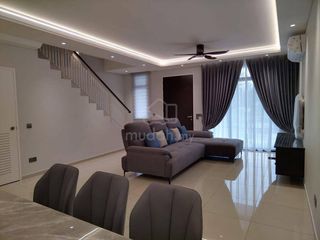 (Category: ) located in . Submitted by poeyloh (Listing ID 1444667756, Image 1). Description: .
