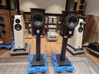 (Category: ) located in . Submitted by jensonaudio (Listing ID 1445719274, Image 1). Description: .