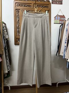 (Category: ) located in . Submitted by love_thrift (Listing ID 1445745169, Image 1). Description: .