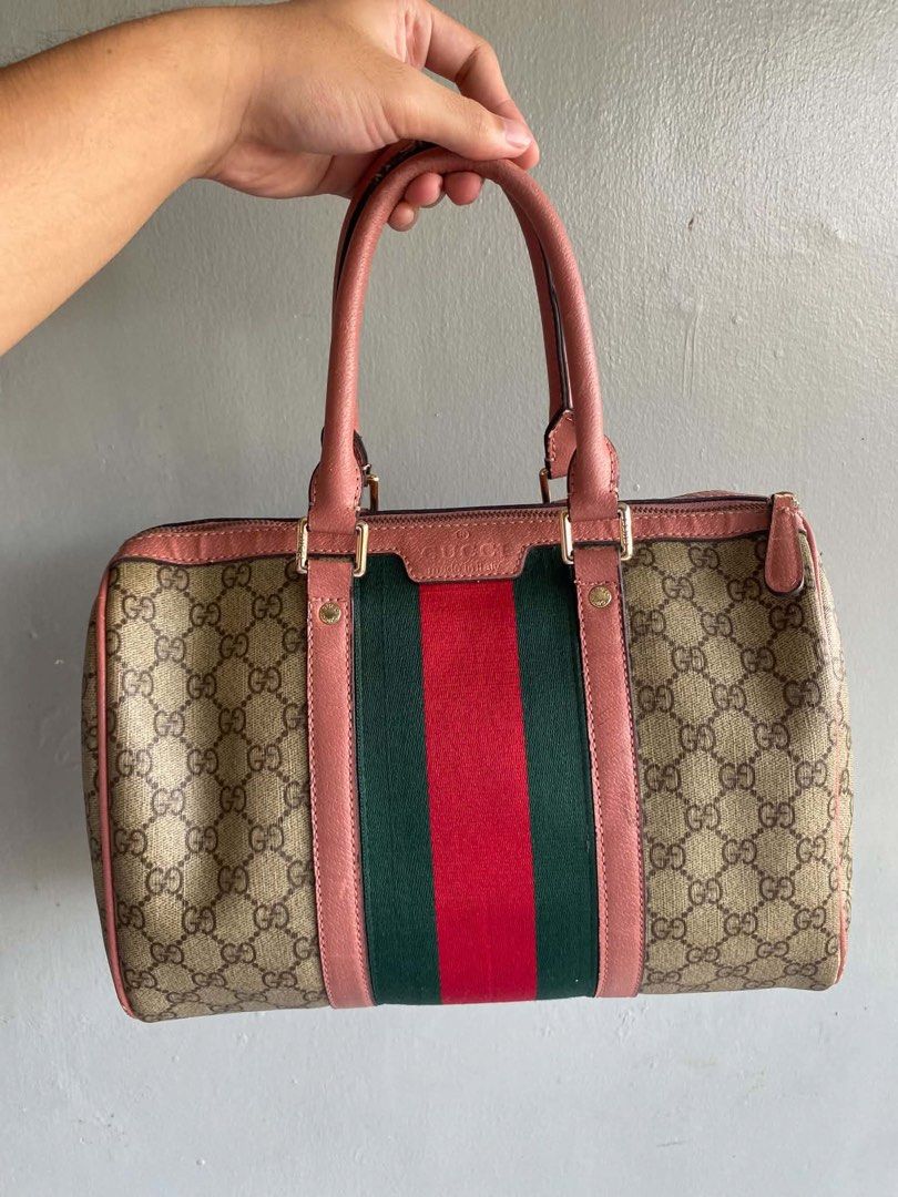 Gucci GG Boston Bag (Category: Luxury Bags & Wallets) located in Cagayan de Oro. Submitted by timeless.ph (Listing ID 1445614709, Image 2). Description: Size: Medium Condition: Very good Color rate: 9.7/10 Issue: missing sling, minor rubs & minimal sign of usage.