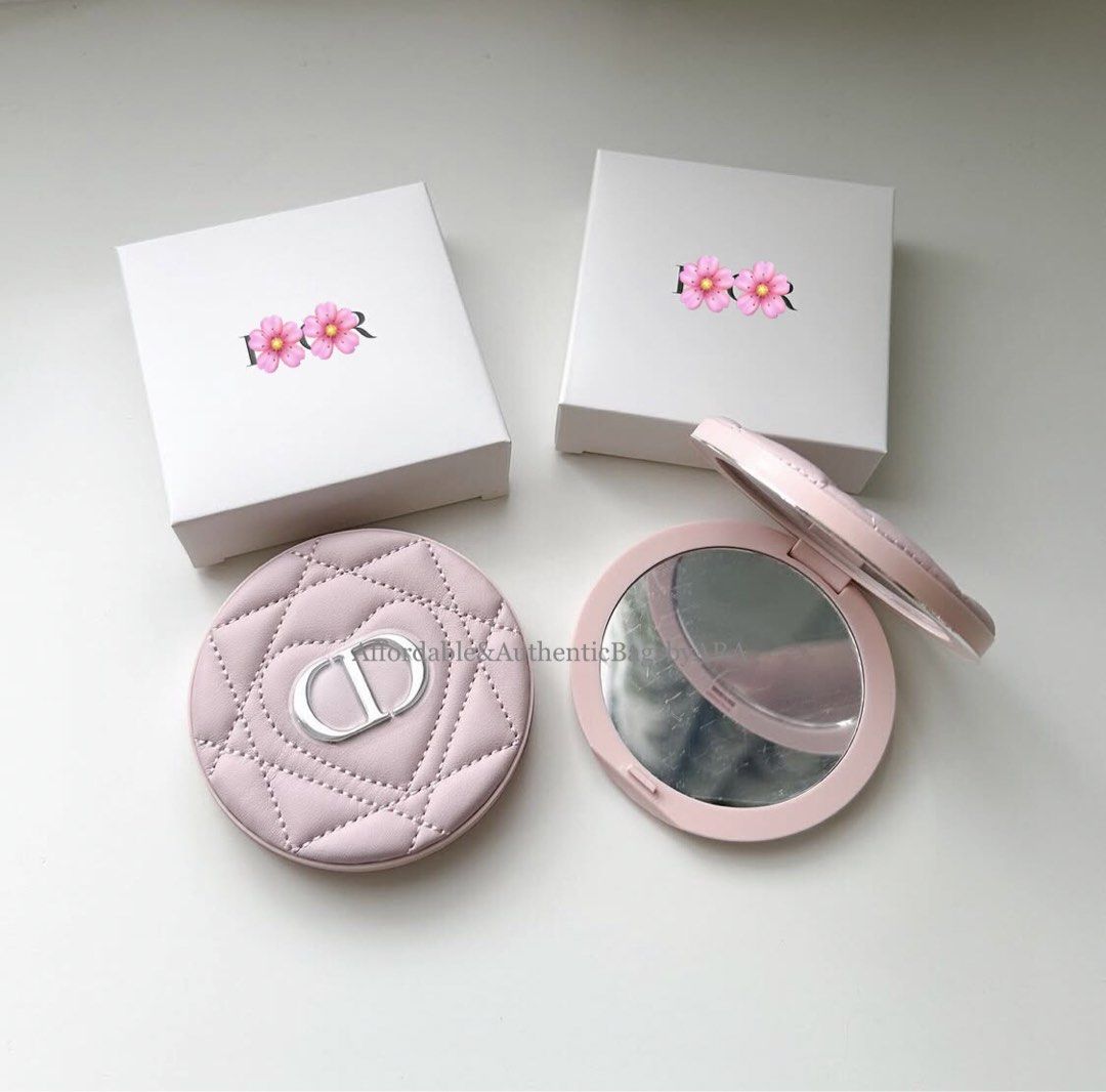 GWP DIOR QUILTED COMPACT MIRROR (Category: Makeup) located in Daet. Submitted by ecassenluxuries (Listing ID 1445682411, Image 3). Description: 📌 FIXED PRICE ALREADY 📍 LALAMOVE READY ▫️Adorable Pink & Black Color Dior compact mirror ▫️Features elegant quilted design with iconic CD logo ▫️Includes two mirrors for convenient use ▫️Compact and portable, ideal for touch-ups anywhere ▫️Perfectly sized to fit in any handbag ▫️Comes with Original Box 