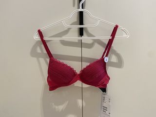 （分類：）位於 。 由 lelia8 提交（商品編號 1445641918，圖片 1）。簡介： 。