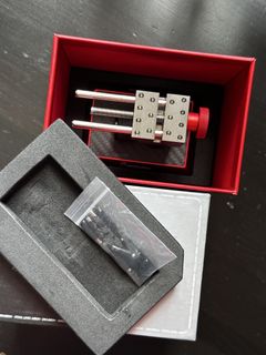 （分類：）位於 。 由 akennyb 提交（商品編號 1445612464，圖片 1）。簡介： 。