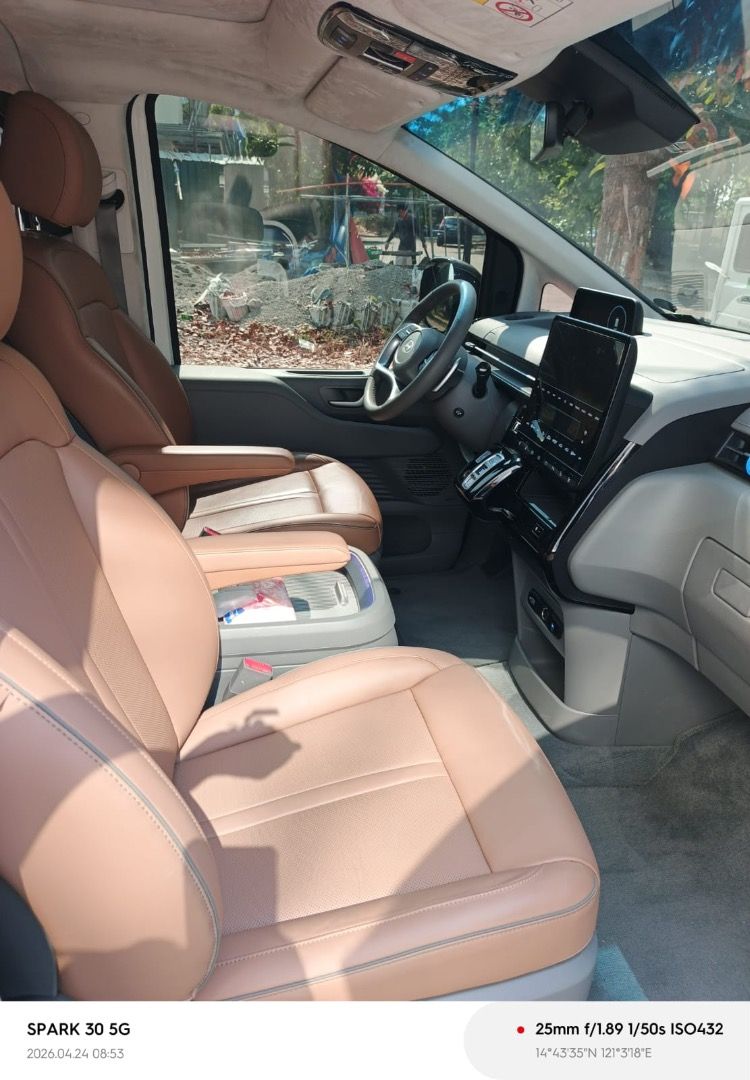Hyundai Staria Hybrid Auto (Category: Used Cars) located in Caloocan City. Submitted by acechaluce2026 (Listing ID 1445621200, Image 3). Description: RUSH SALE: 2025 Hyundai Staria Hybrid 2.5M (Korean Variant) Vehicle Details: • Model: 2025 Hyundai Staria Hybrid • Mileage: Only 10,000++ km (barely used!) • Exterior: Cream White • Interior: Brown •Condition: Like new, very well maintained Features not included in the 2026 PH Local Hybrid Variant: 